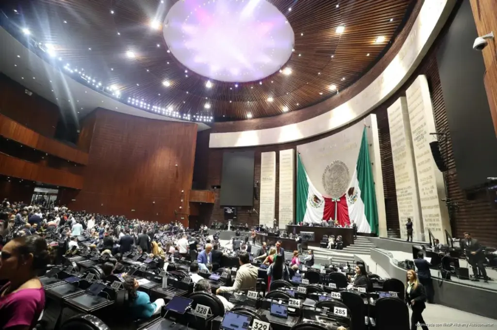 Ley del ISR 2027 limita deducciones de grandes empresas en México